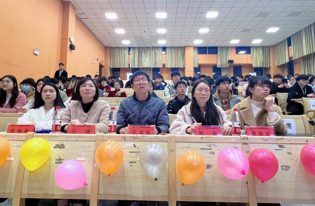 湖北恩施学院 湖北民族大学 恩施职院