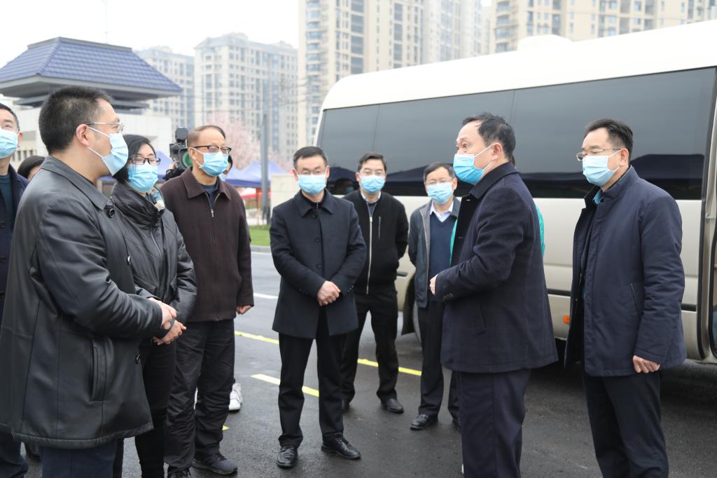 恩施州州长刘芳震到我校调研
