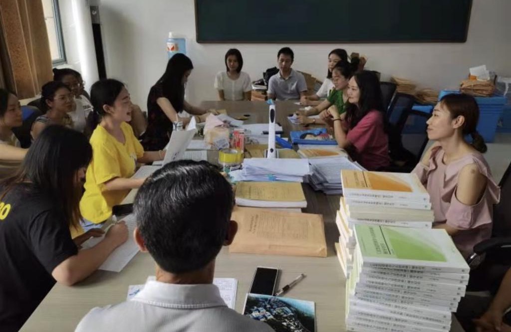 湖北恩施学院马克思主义学院举办庆祝教师节座谈会