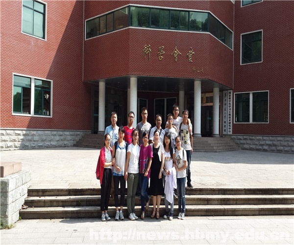 我校学生参加第三届湖北省高等学校大学生生物技能竞赛获佳绩