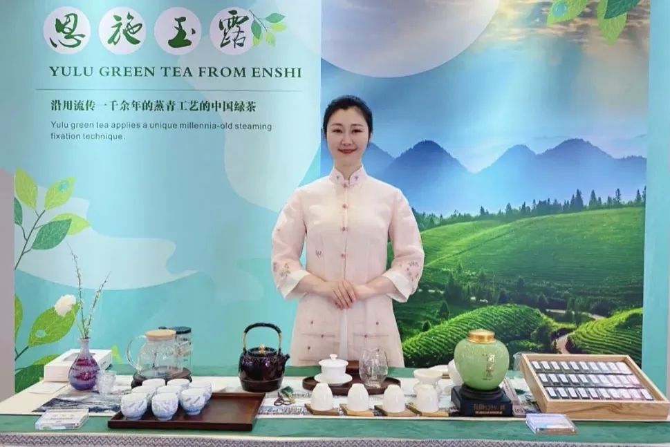 湖北恩施学院硒茶学院院长何洁入选首届恩施州十大巾帼楷模! 湖北恩施学院硒茶学院院长何洁入选首届恩施州十大巾帼楷模!