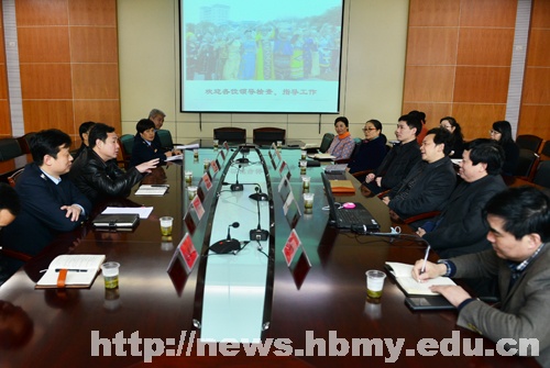 恩施州、市地税局领导到学校调研