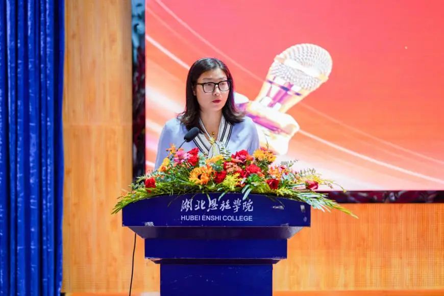 喜迎二十大 奋进新征程|学校举行2022-2023学年教育教学质量提升年活动暨“精彩课堂”竞赛启动仪式 喜迎二十大 奋进新征程|学校举行2022-2023学年教育教学质量提升年活动暨“精彩课堂”竞赛启动仪式