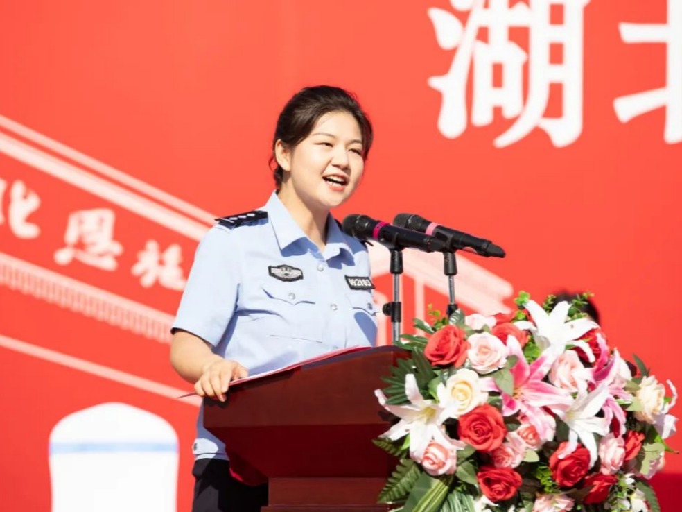 校友故事Vol.29｜下基层，上一线！她是警察队伍里的“铿锵玫瑰”